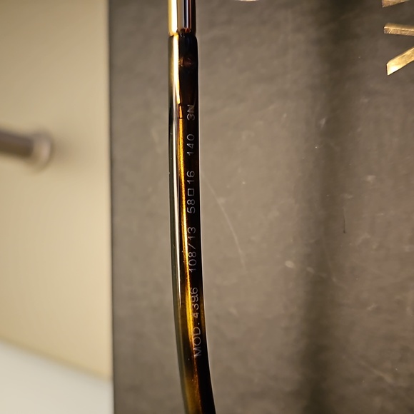 Versace Tortoise Shell sunglasses - Picture 7 of 7